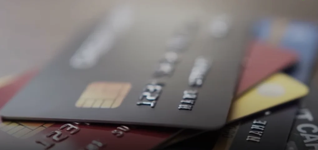 Credits Cards